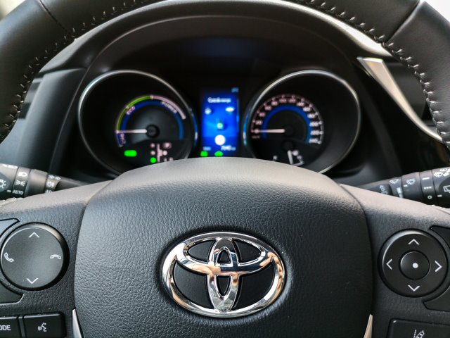 Tres problemas comunes de la batería en coches Toyota